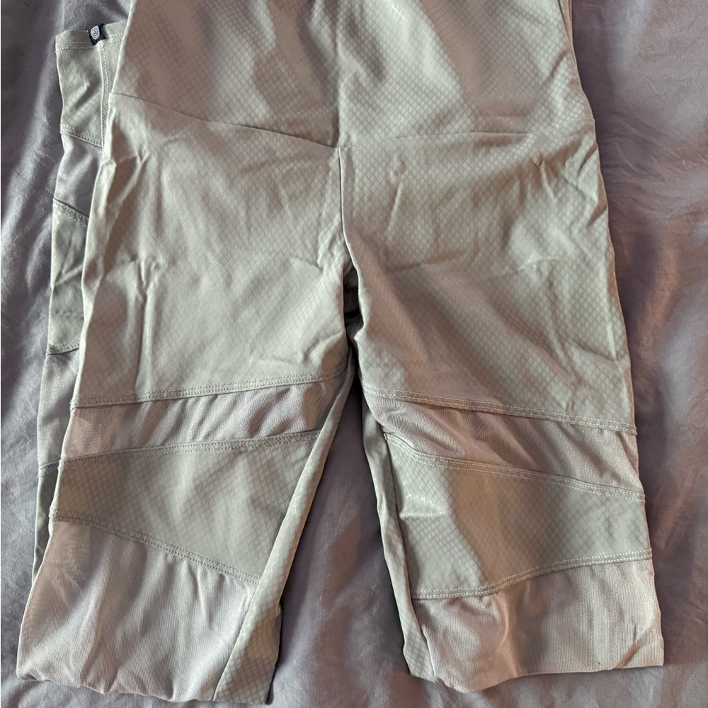 Onzie neutral mesh leggings